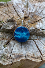 Load image into Gallery viewer, Classic #30 - Size 1.38 x1.42"