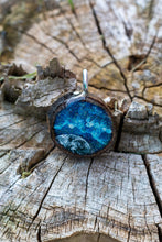 Load image into Gallery viewer, Classic #19 - Size 1.42 x 1.50"