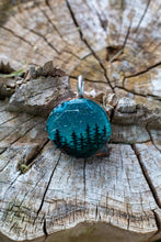 Load image into Gallery viewer, Classic #35 - Size 1.34 x 1.38"